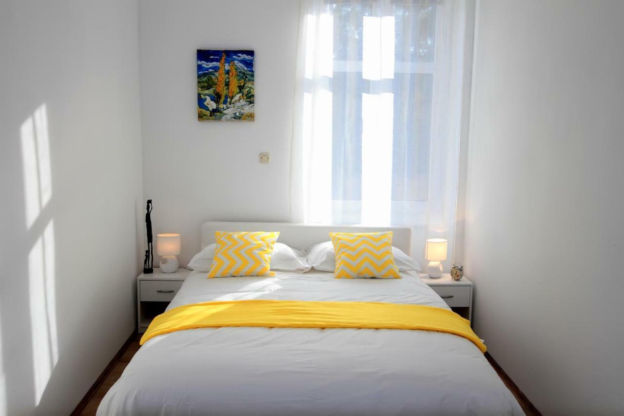 Apartamento Bivium Otočac Exterior foto